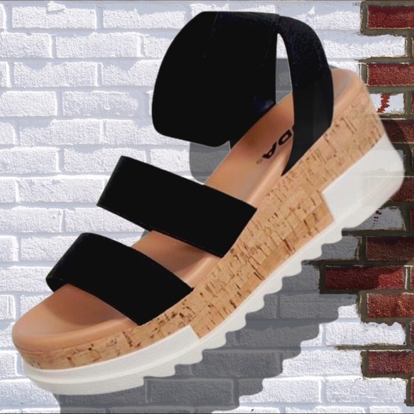 New! Soda Black Madyson Cork Flatform Wedge Sandal - Picture 3 of 7